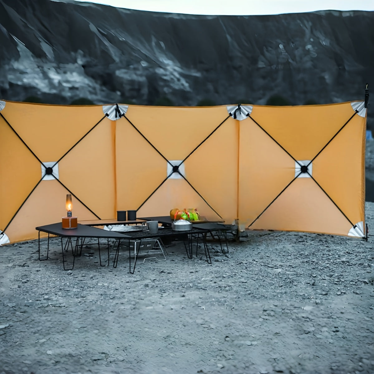 Portable Windproof Camping Cloth Curtain for Outdoor Use