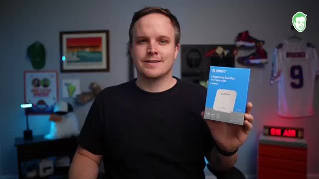 Magnetic External SSD ProRes HDR 4K for iPhone and PC
